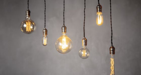 Vintage lightbulbs hanging from the ceiling